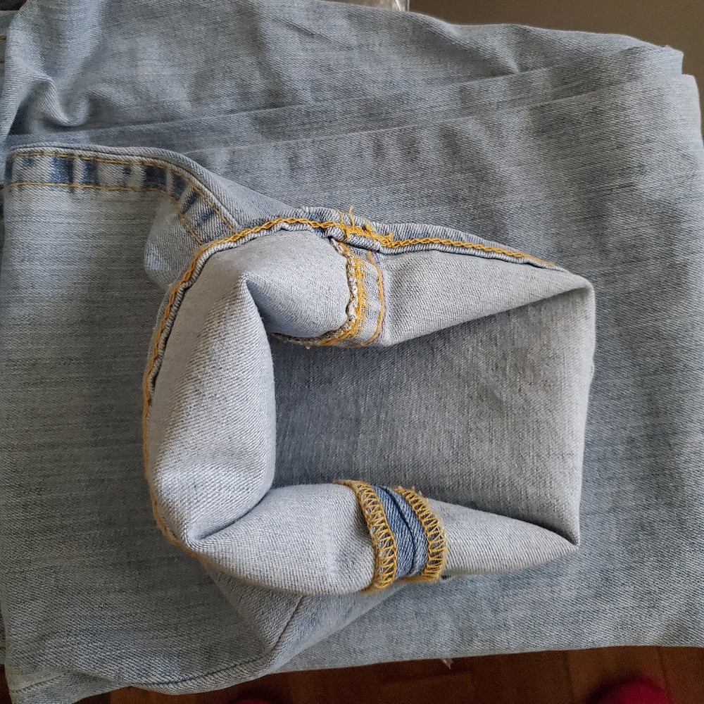 Jeans - Picture 6 of 6
